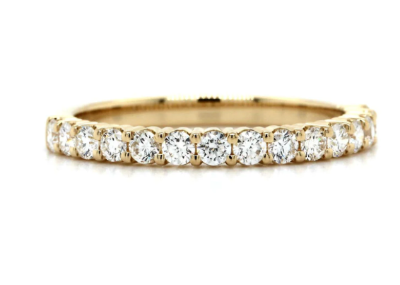 14K 0.50 ct tw Yellow Gold Diamond Shared-prong Wedding Band...